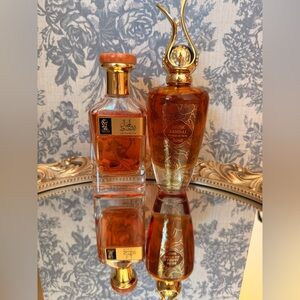 Elegant Gold and Brown Musk Sandal Perfume Duo